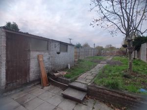 Photo 9- click for photo gallery